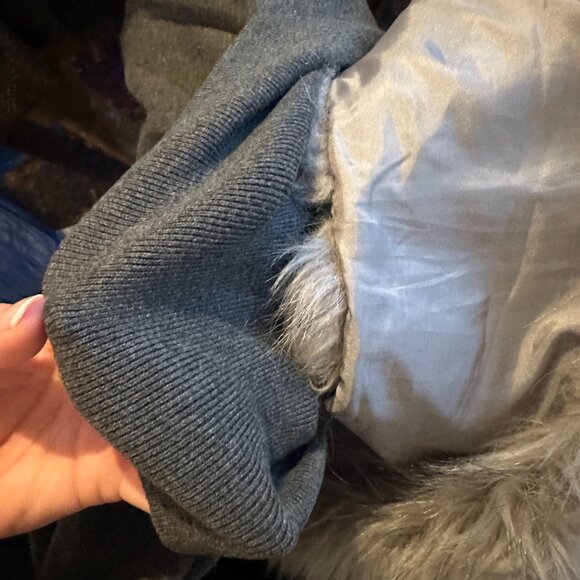 Ost cardigan / jacket with removable faux fur collar - Picture 7 of 10